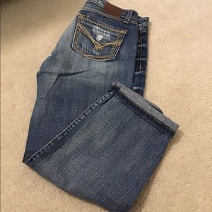 BKE “Sarah” distressed crops, size 27